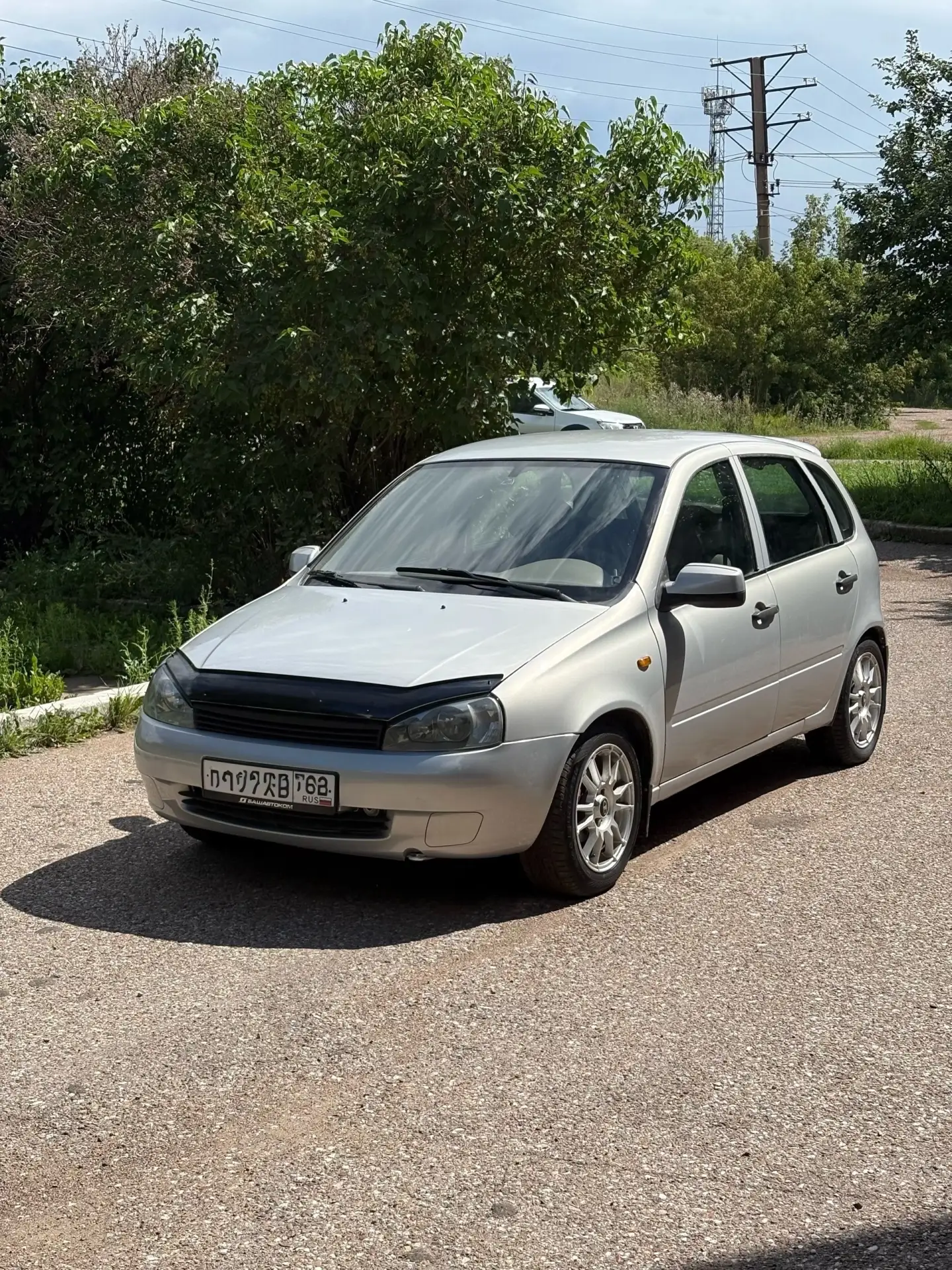 Продам Лада Калина 2010 года,