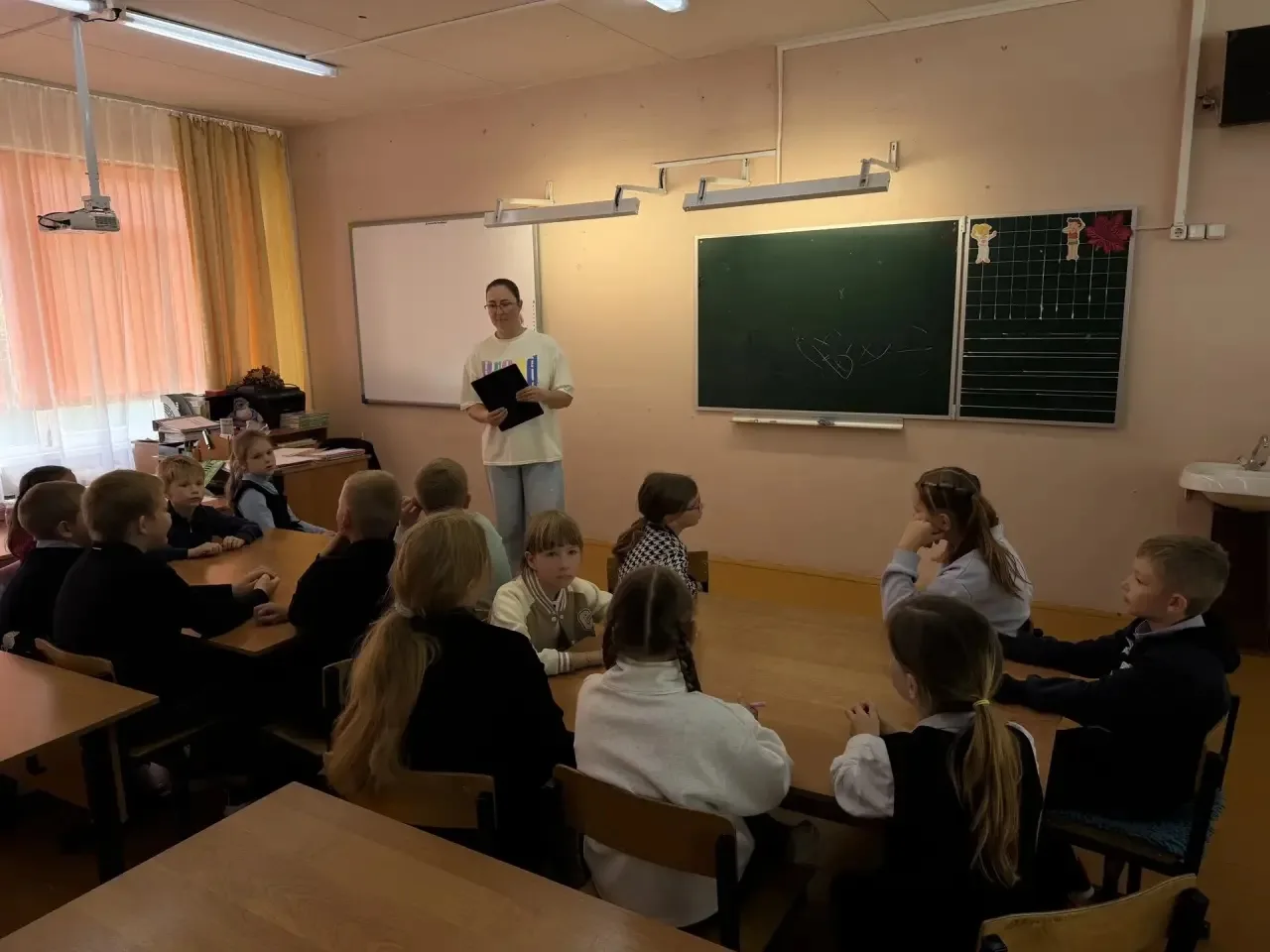 Школьный «Брейн-ринг»: большое морское приключение 🌊🧠