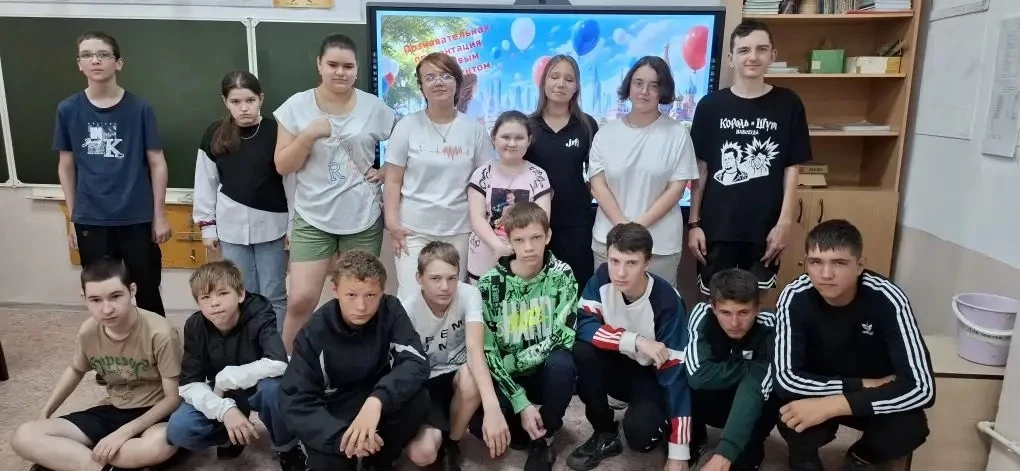 11 июня в 7 и 8 классе прошла познавательная викторина, посвященная Дню России. Ребята ...