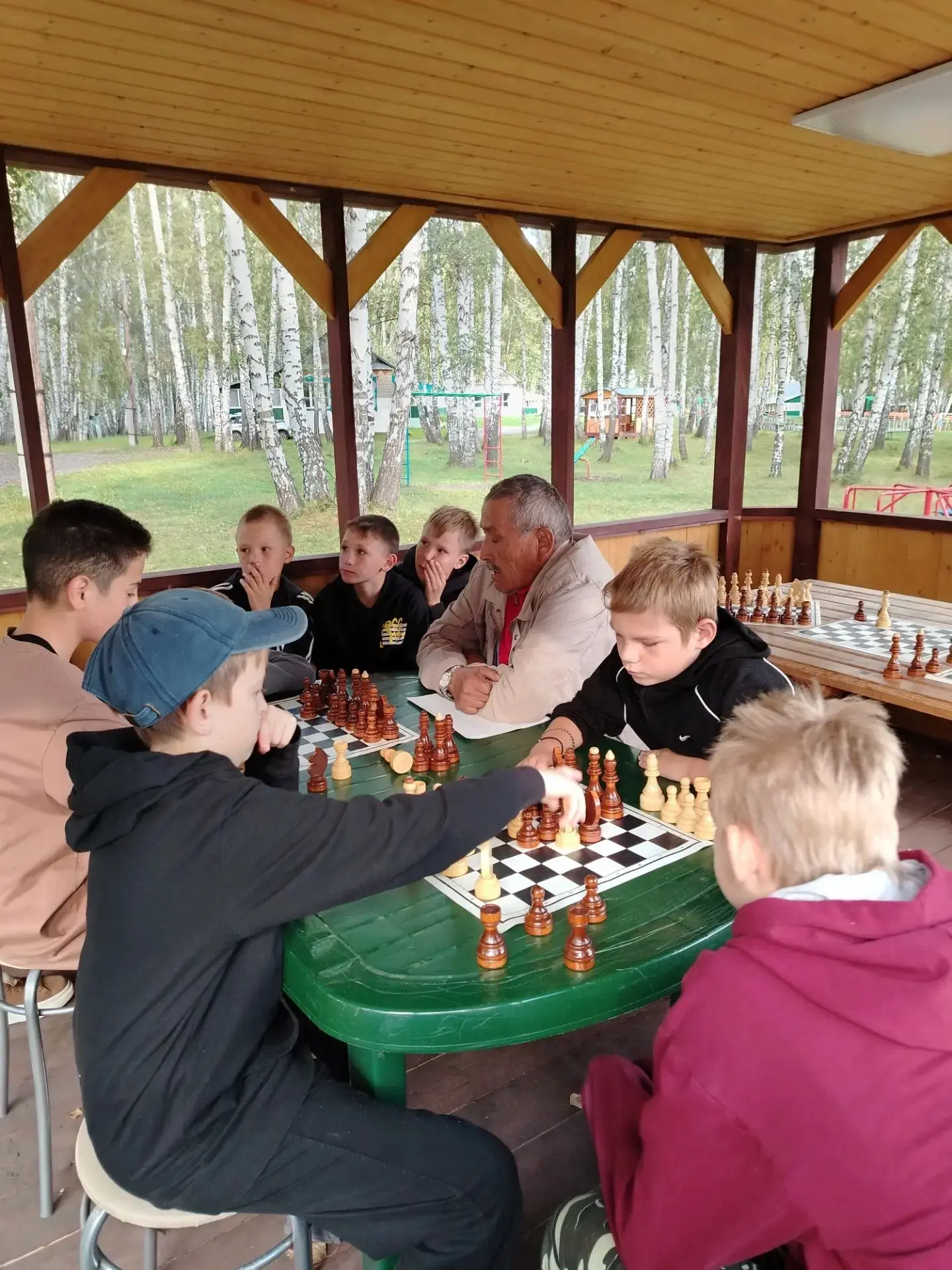 Наши педагоги не перестают вдохновлять ребят даже на каникулах!