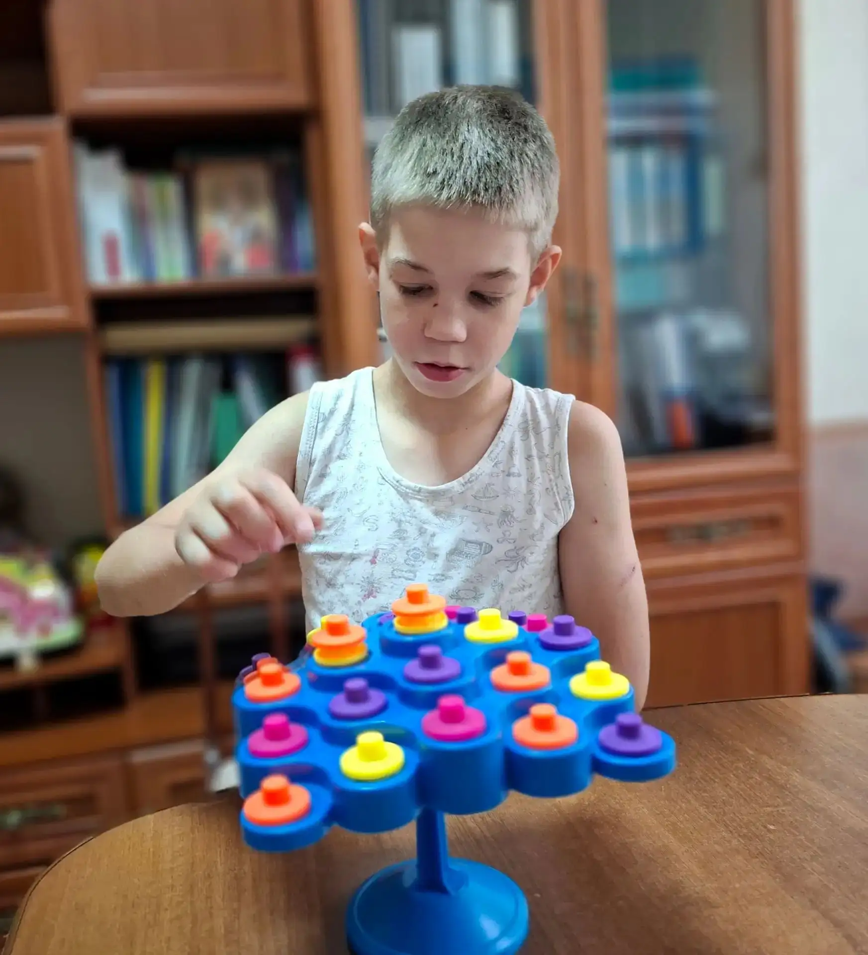 Игротека «Вечер настольных игр» 🎲 

Летние каникулы — отличное время собраться вместе. Чем заняться