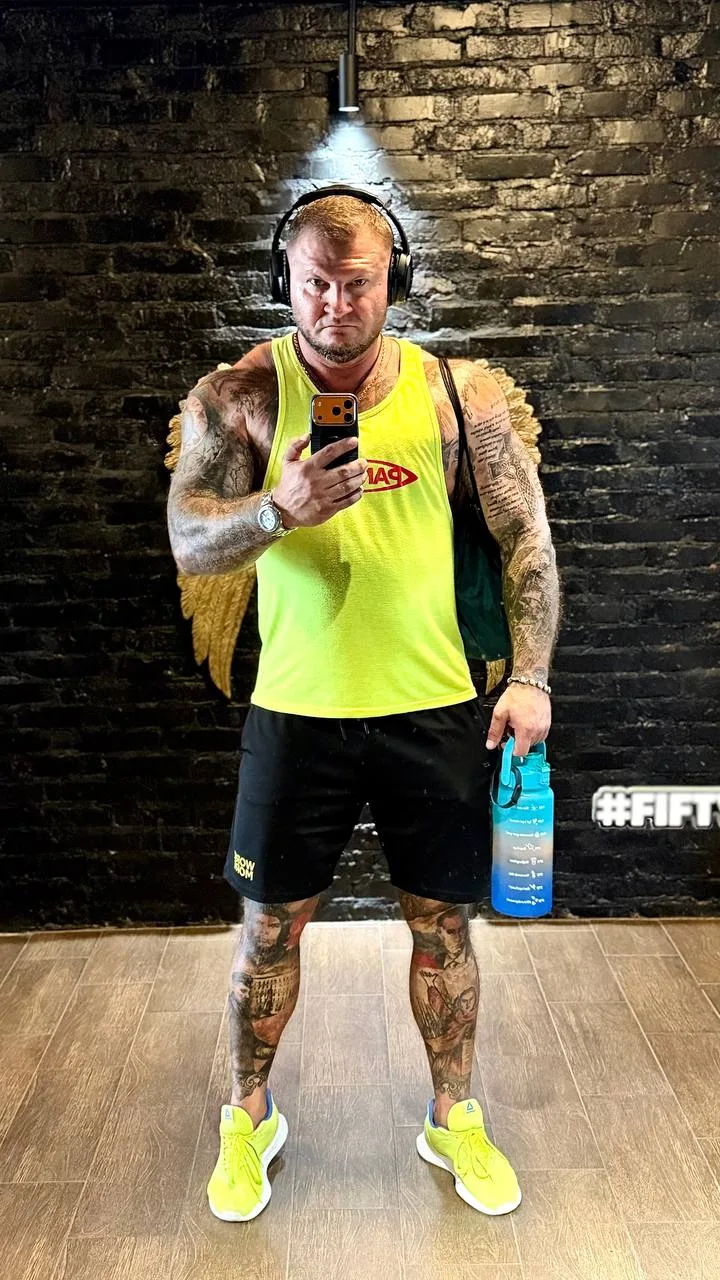 Всем добра и спорта друзья! ДМ из спортзала 50 Gym