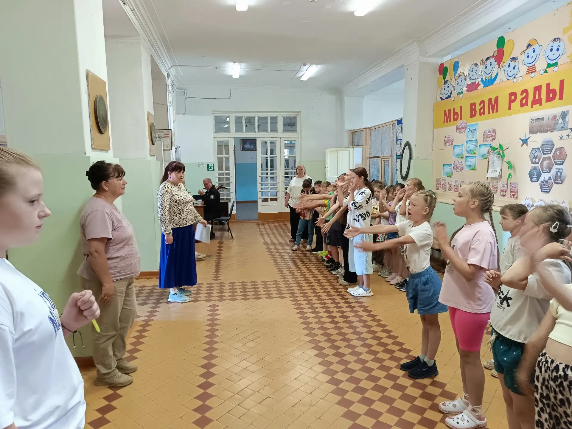 🌼💯«100% лето!». Новости "Летней республики. 100 друзей
Рецепт отличного дня раскрыт! ✨🎉
В нашем п
