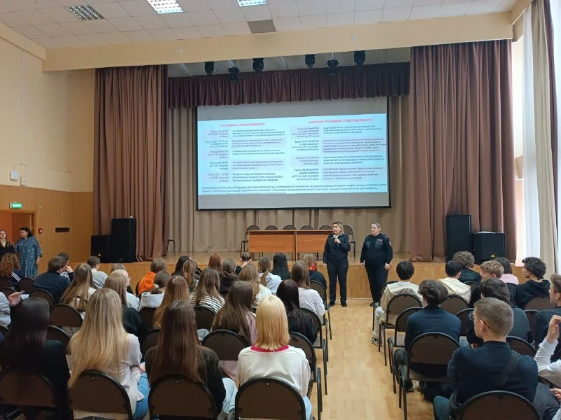 🚫 Неделя профилактики «Независимое детство» в нашей школе  Среди 5–11 классов прошли мероприятия, пр