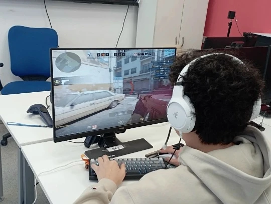 14-15 февраля в Мирном прошло открытое Первенство по компьютерной игре Counter-Strike 2...
