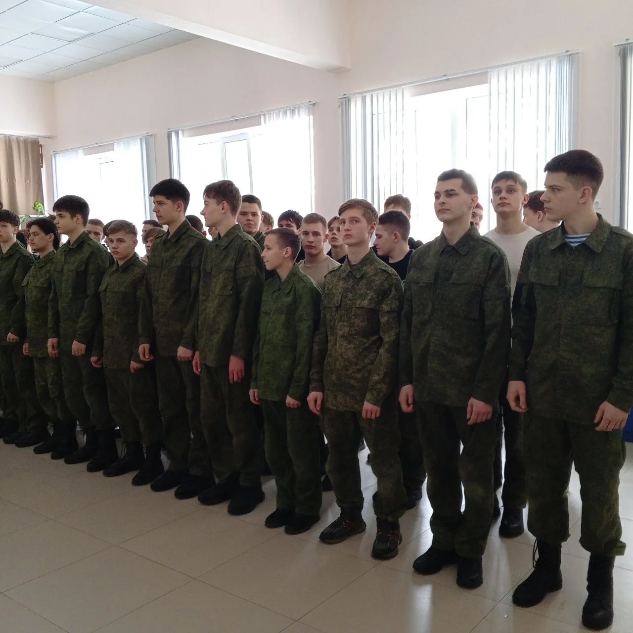 Смена "В одном строю"!💥 🌟 Стартовали захватывающие дни подготовки будущих защитников Родины в УМЦ "А