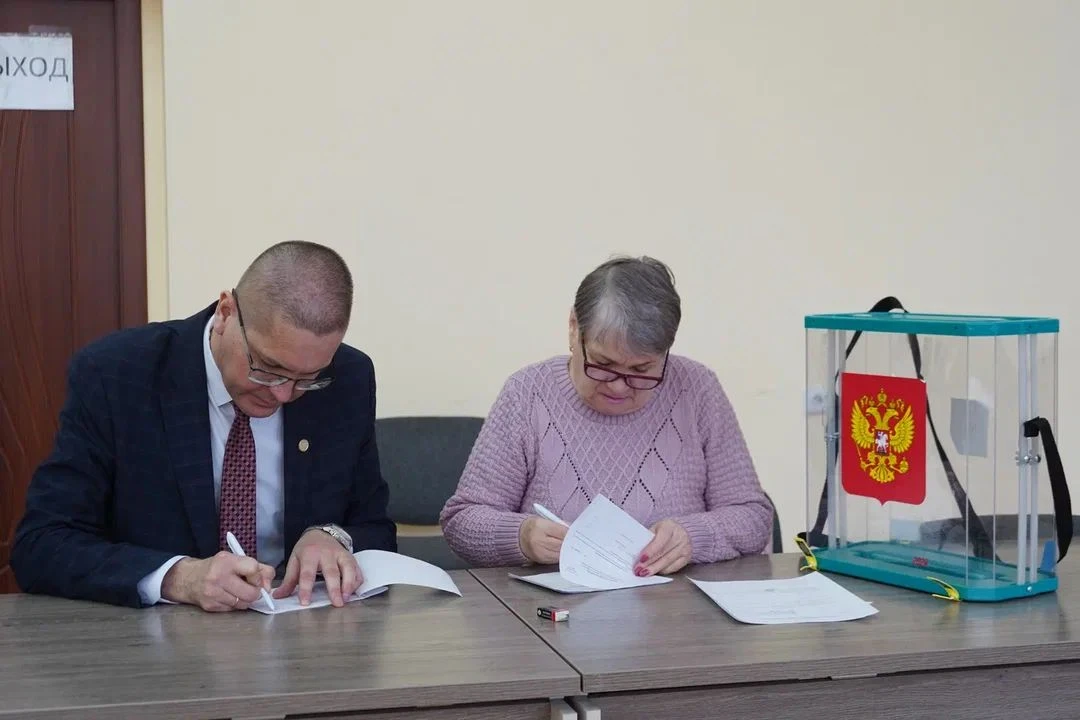 В Аниве состоялось первое заседание  Анивской территориальной избирательной комиссии, сформированной
