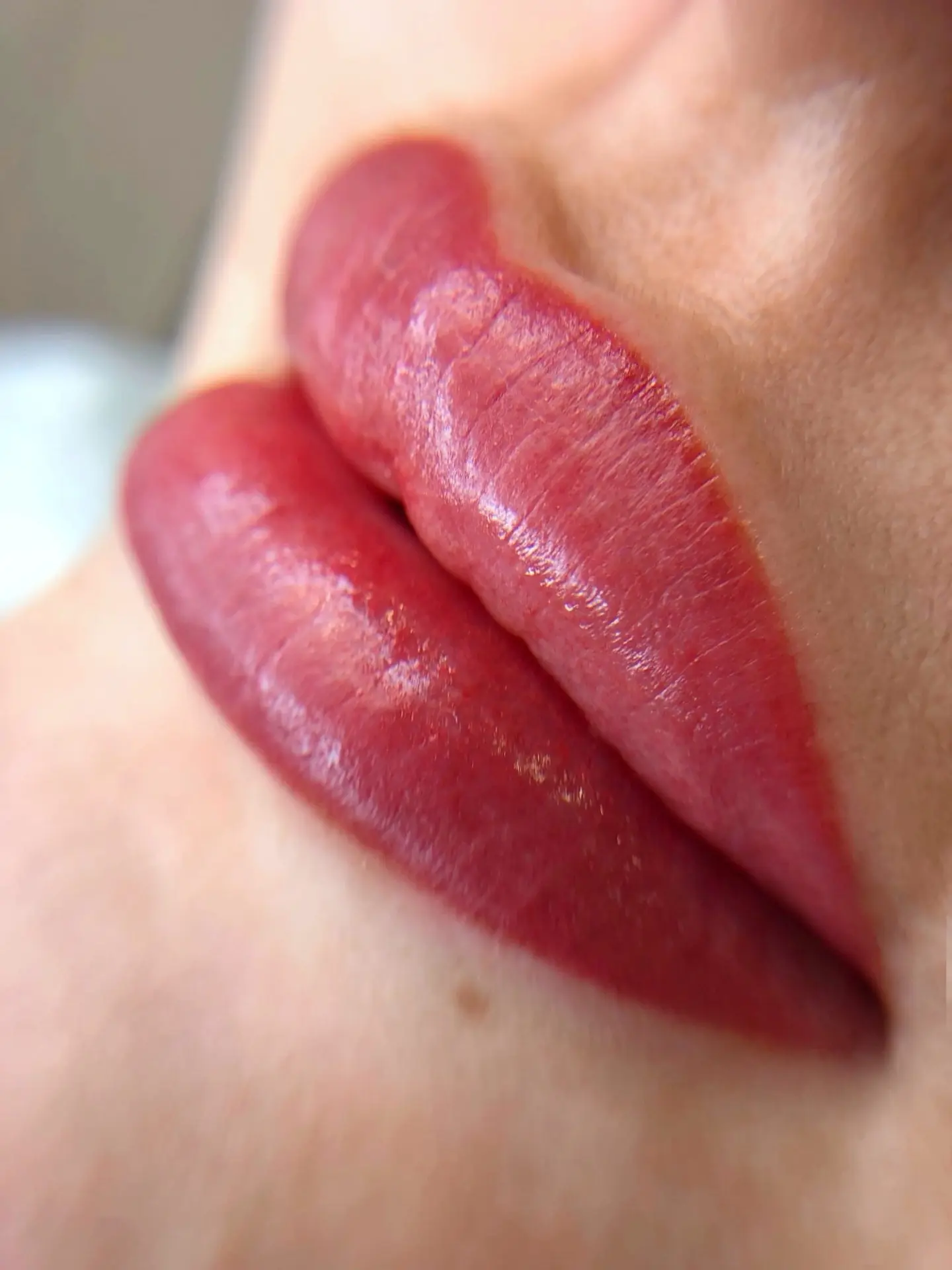 💄Перманентный макияж губ: помадный эффект. Фото сразу после процедуры.