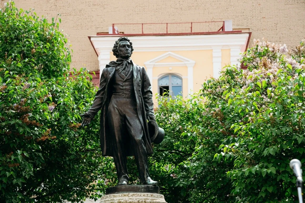🪶 В музей А.С. Пушкина бесплатно

6 июня, в день рождения Александра Сергеевича Пушкина, Всероссийс