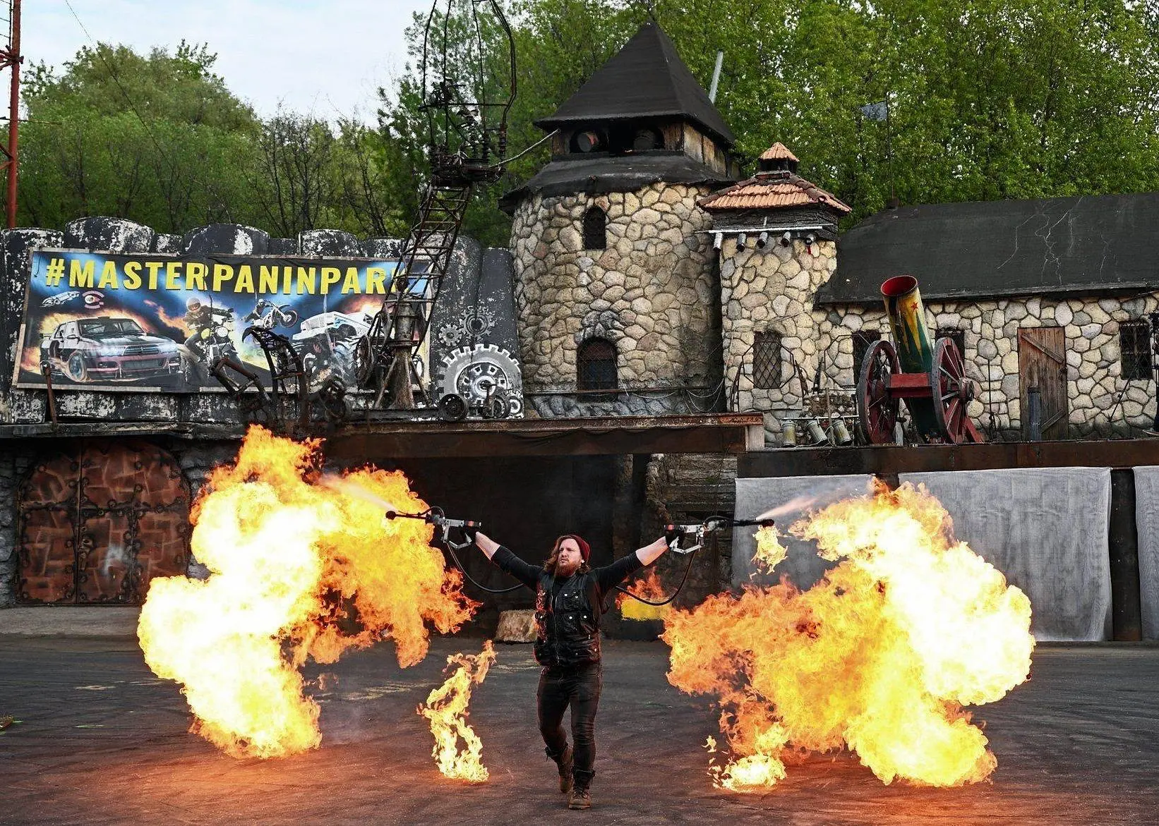 🏍️ Шоу каскадеров «Русский форсаж»