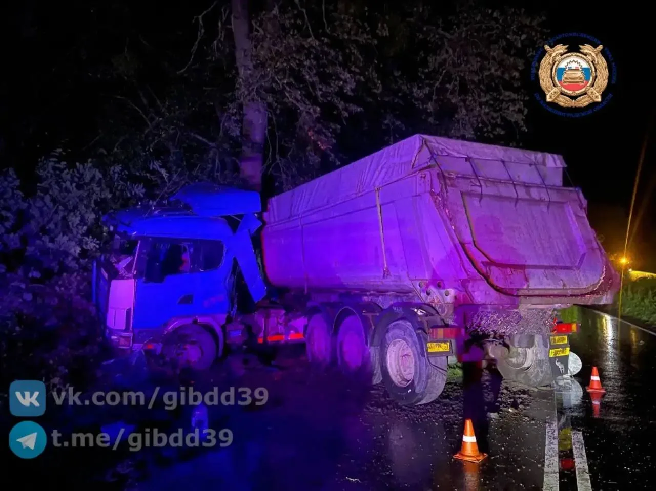 🚛 ДТП в Правдинском районе: грузовик врезался в дерево