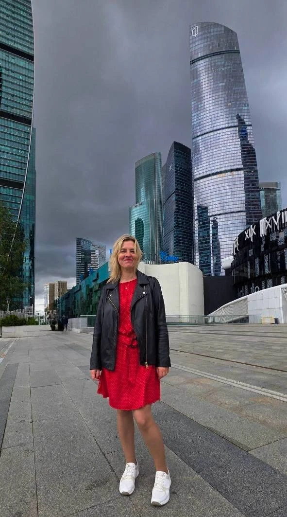 Сегодня всё про любовь