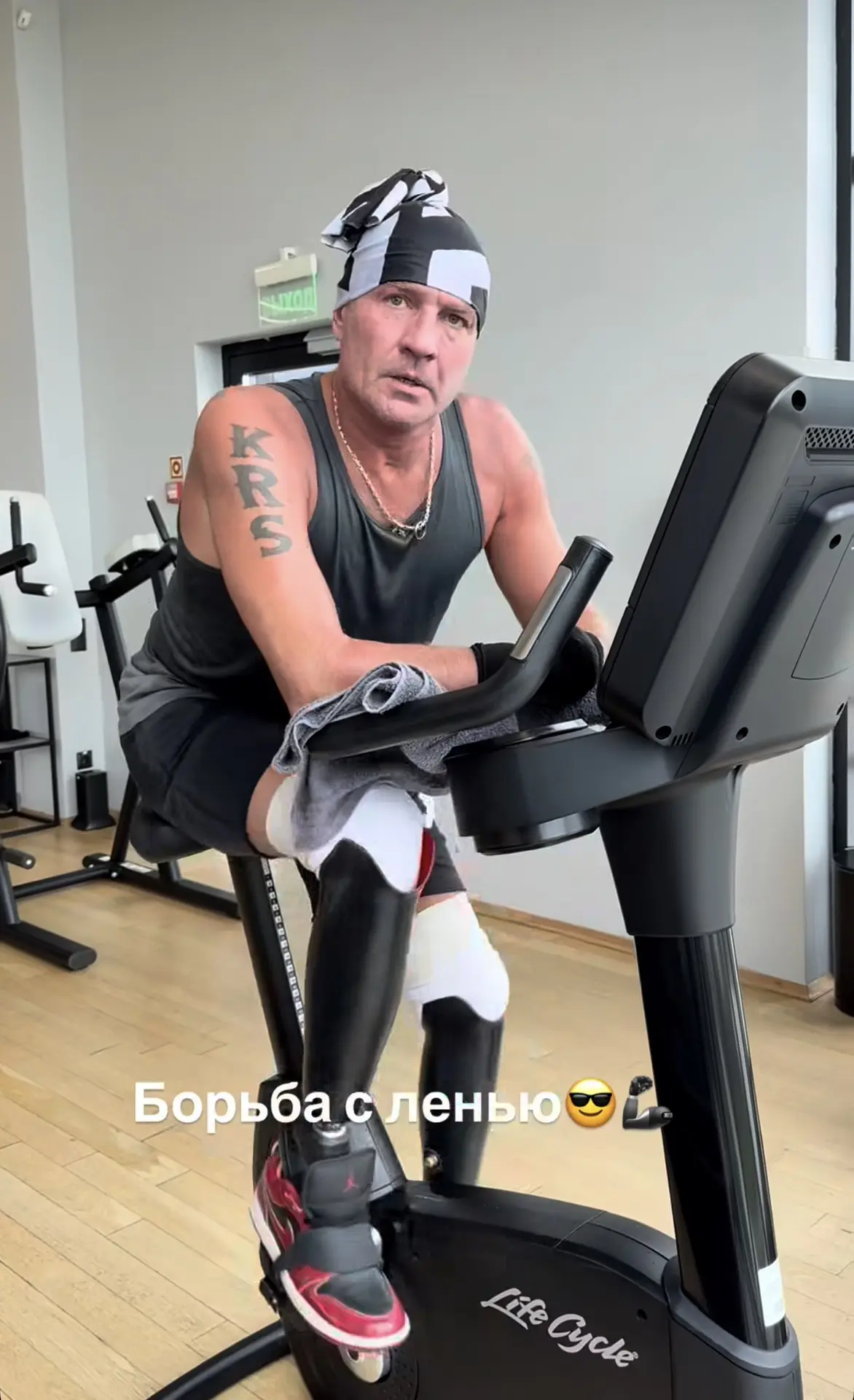 Роман Костомаров раздал нам мотивации на эту рабочую недельку-неделечку!