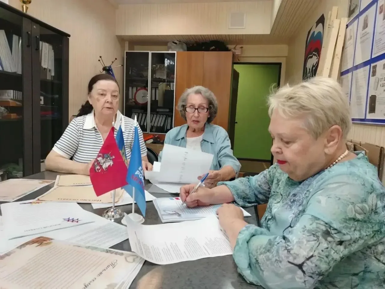 "Письмо Солдату"

❤22 июля группа ветеранов педагогического труда нашей школы приняла активное участ