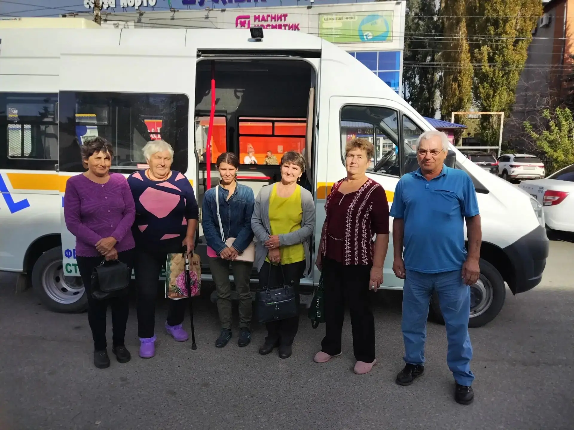 🚐 Жители д. Балажи на диспансеризации! Сегодня наш спецтранспорт доставил их в Иглинск...