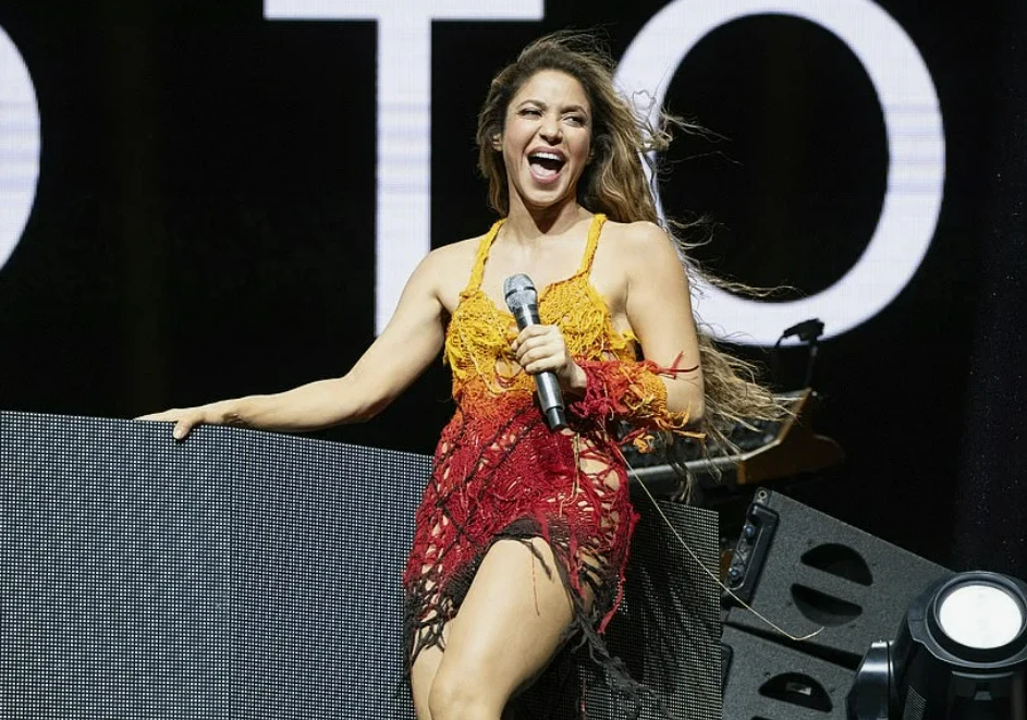 Shakira может выступить в Бишкеке в ноябре, стороны обсуждают условия и дату концерта, ...