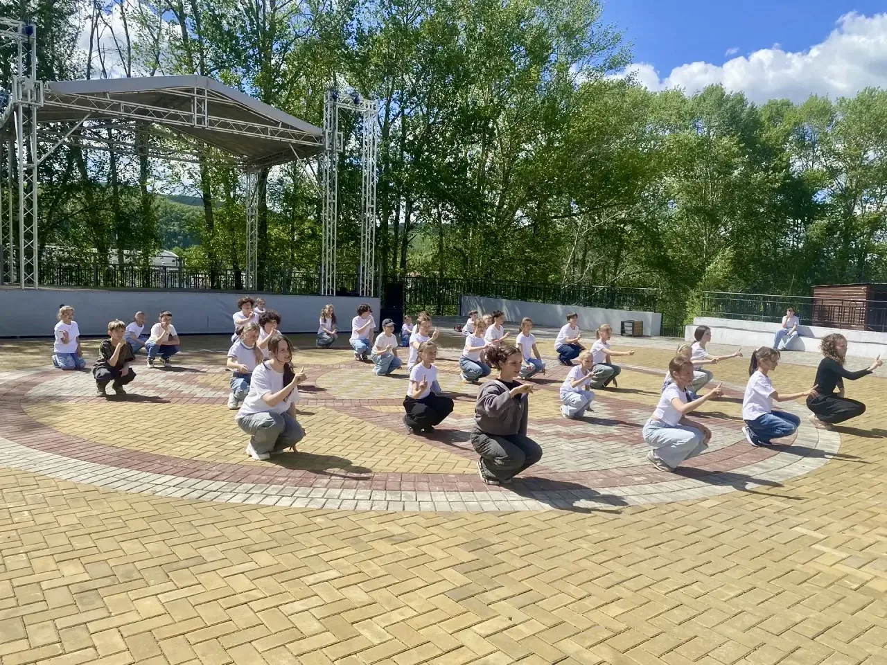 ☀️Мы активно готовимся к 1 июня! 🎉