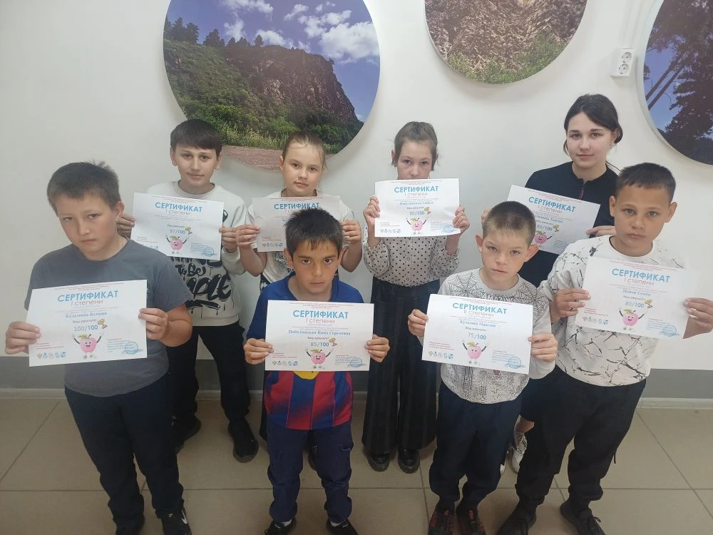 Наши ученики и педагоги поддержали Всероссийскую акцию «Диктант здоровья»!