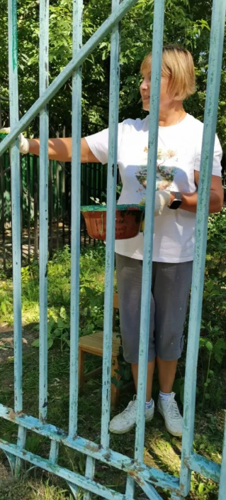 ✨Просто я работаю волшебником

Лето – это время, когда воспитатели, рабочие по зданию, завхозы перев