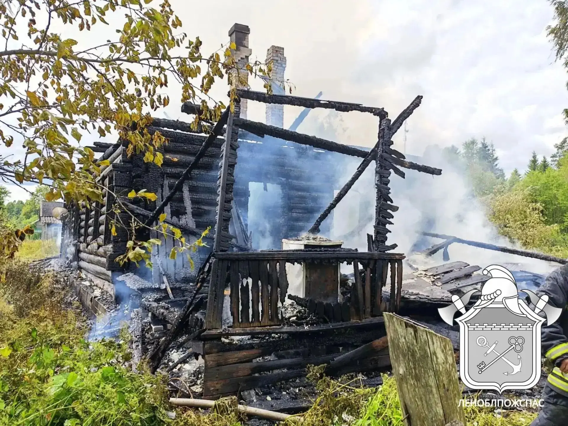 🚒 10 июля в 12:24 поступило сообщение о пожаре по адресу: пос. Черновское, ул. Поселко...