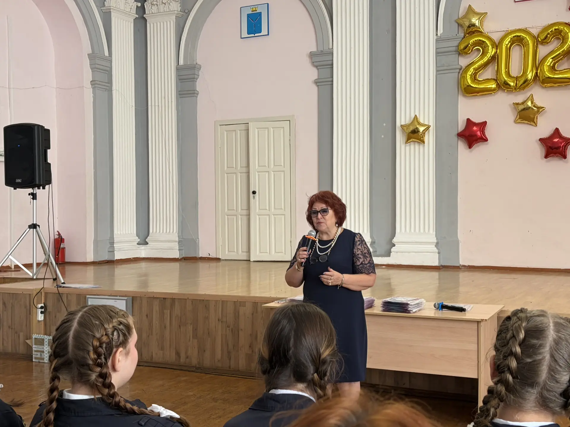 Торжественная церемония вручения аттестатов «Выпускник - 2026!» 

Сегодня  в школе N 67 состоялась т