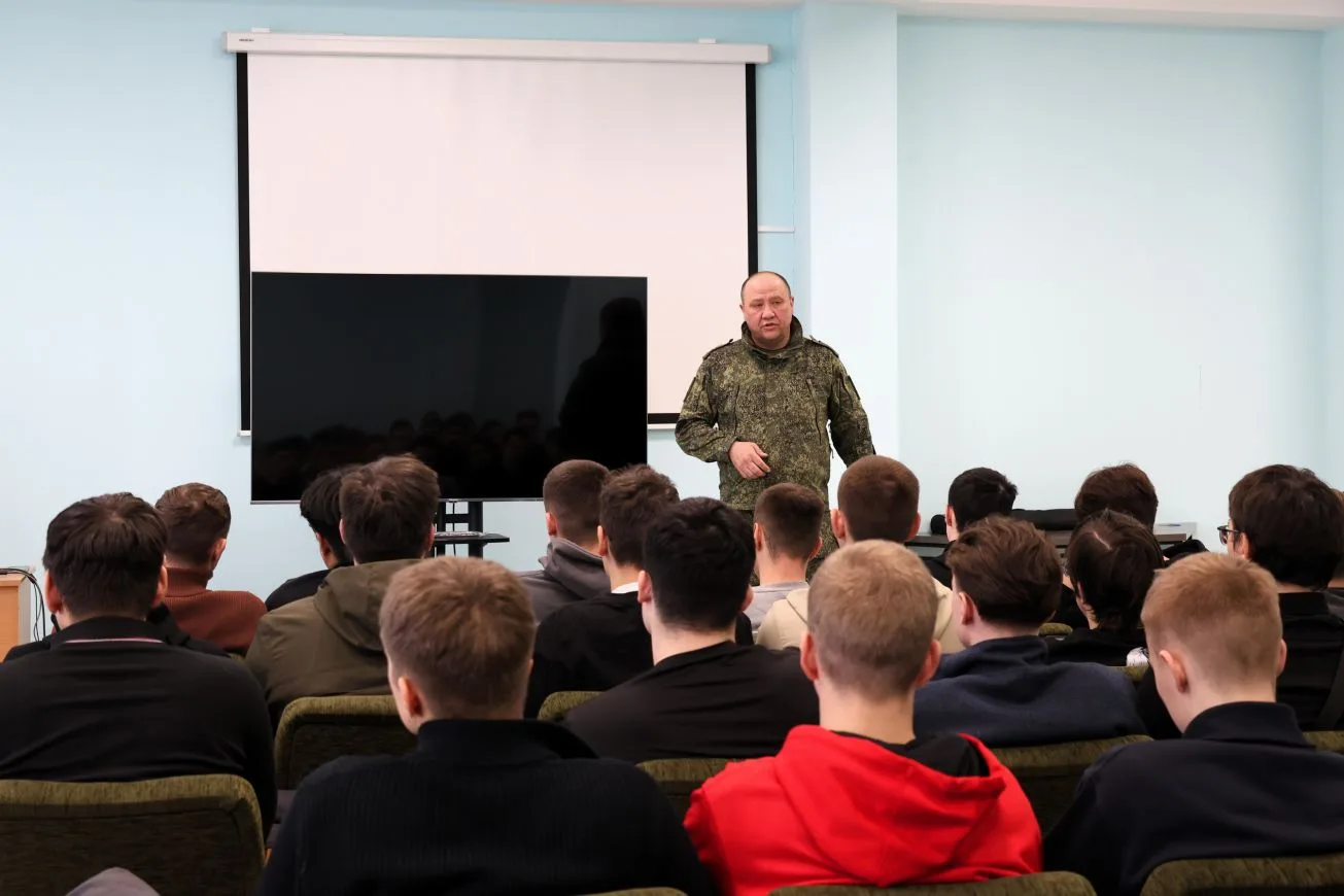 💼 Стать оператором БПЛА за 3 месяца? Студенты СахГУ узнали как это возможно  Оператор беспилотных ле