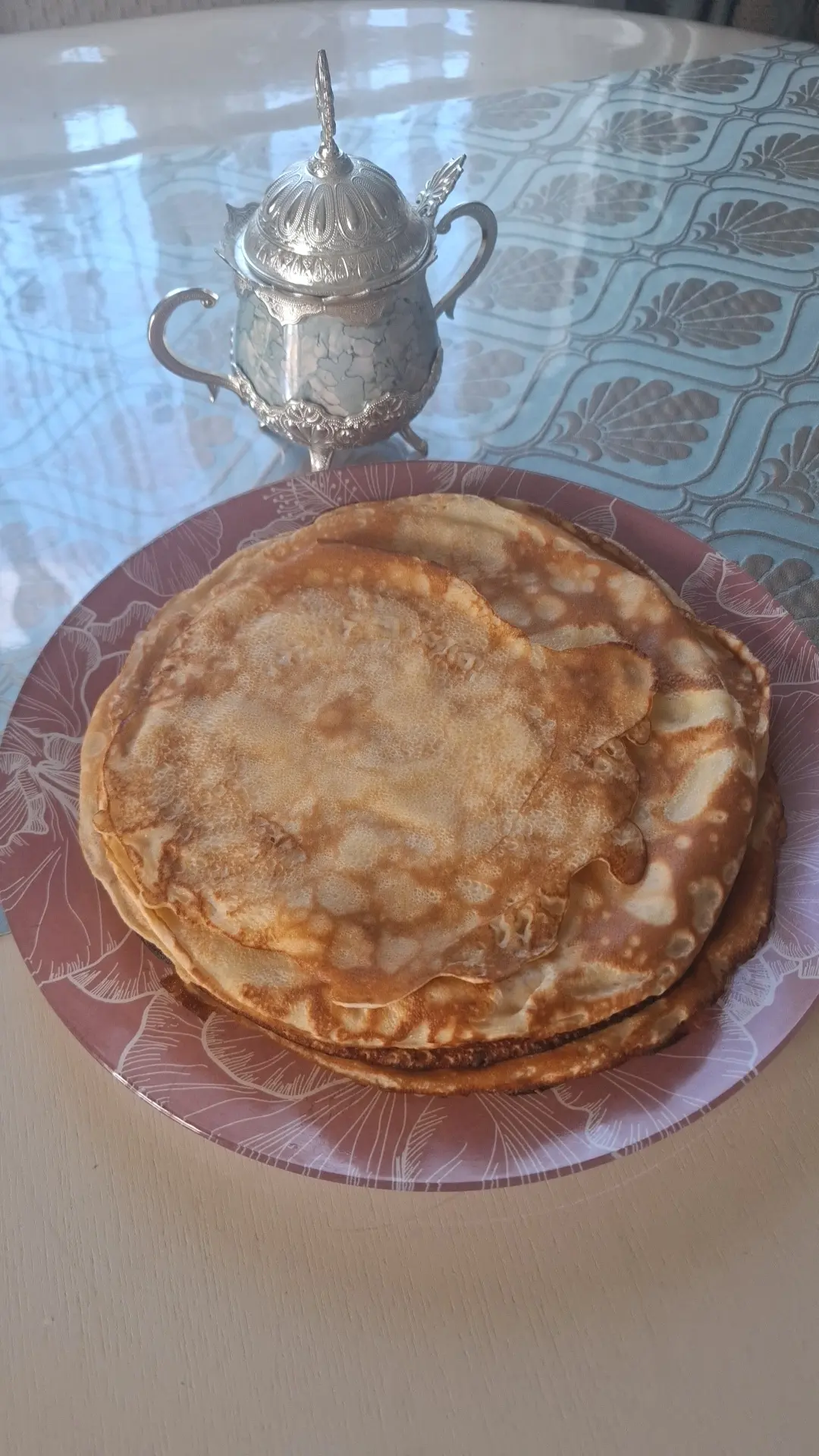 У кого-то наверное скоро уже обед, а у нас только завтрак 😋😋😋