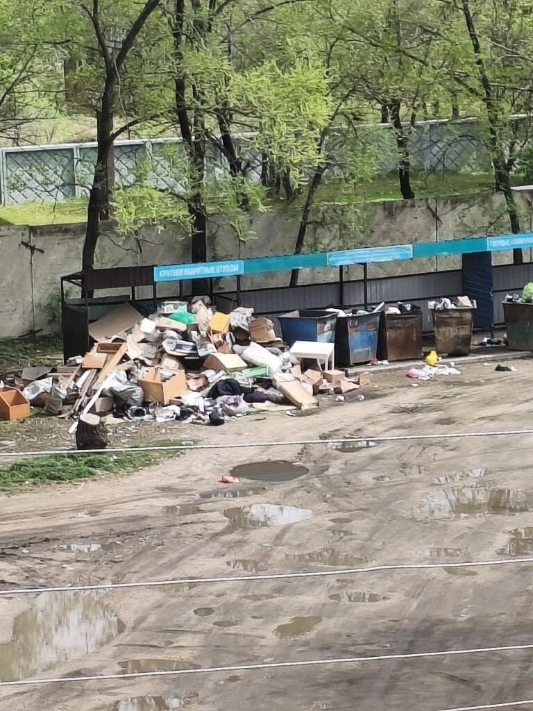 🗣 Переполненные баки и жалобы жителей: в мэрии прошло совещание  Глава Свободного Владимир Константи