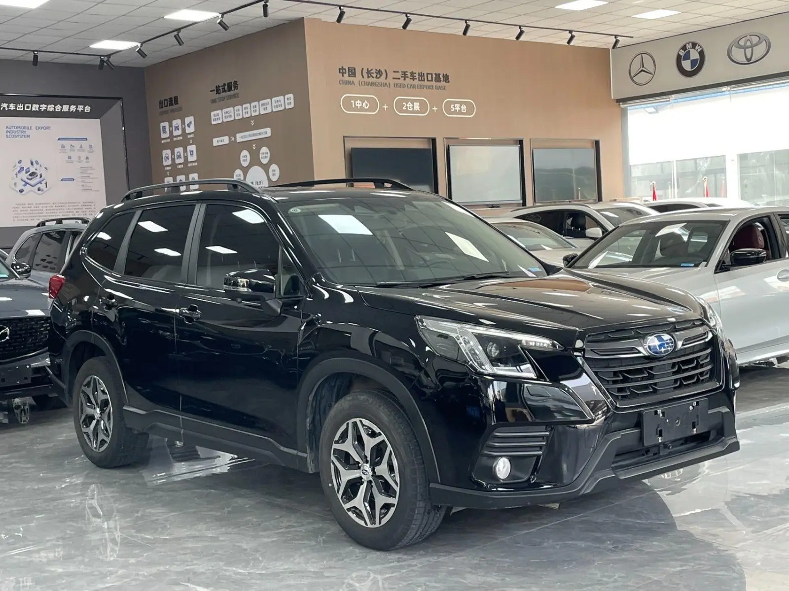 ✅ В наличии на нашей стоянке в Китае   Subaru Forester 2022 год 27 000 км 2.0 бензин - 153 ЛС 4 WD ✅