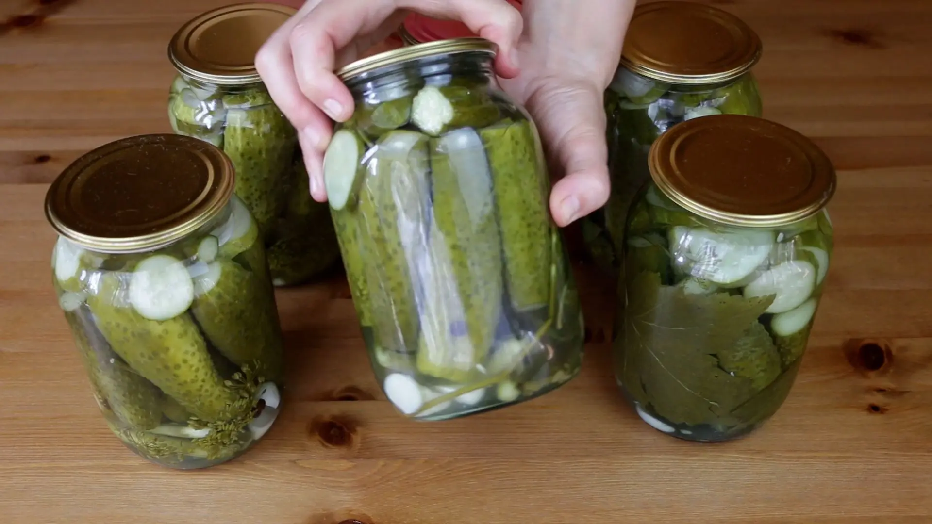Маринованные огурцы сухой стерилизации 🥒 Заготовка на зиму

Видео - https://rutube.ru/video/6f10301