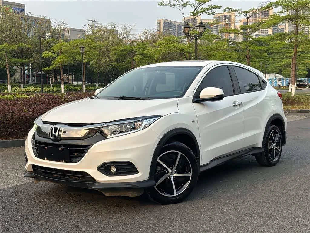 Honda Vezel
Год:2022
Двигатель:1.5 л(131 л.с)
Привод:Передний
Коробка:Вариатор
Пробег:50.000
Цена:1.