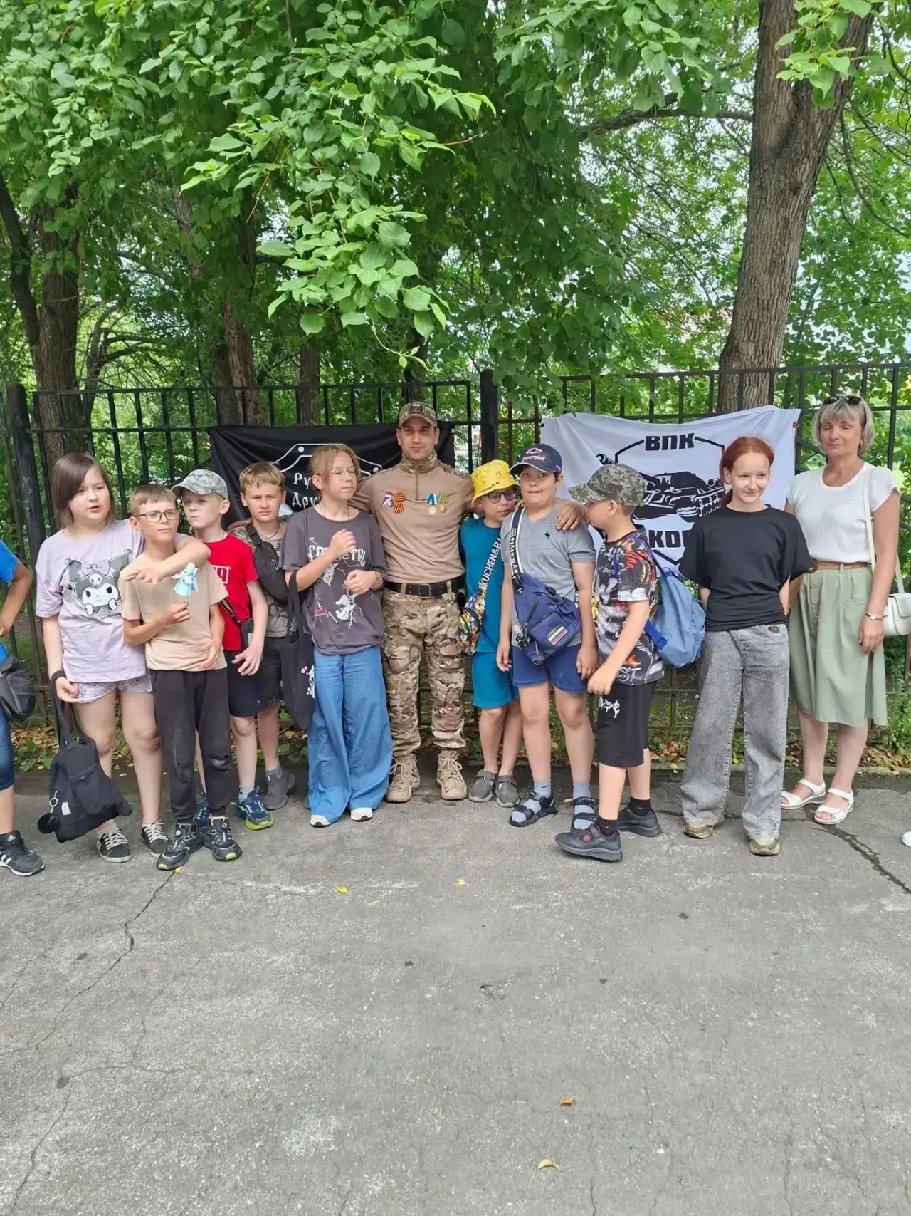 В гостях у наших ребят  побывал председатель правления Курчатовского отделения Челябинского всеросси