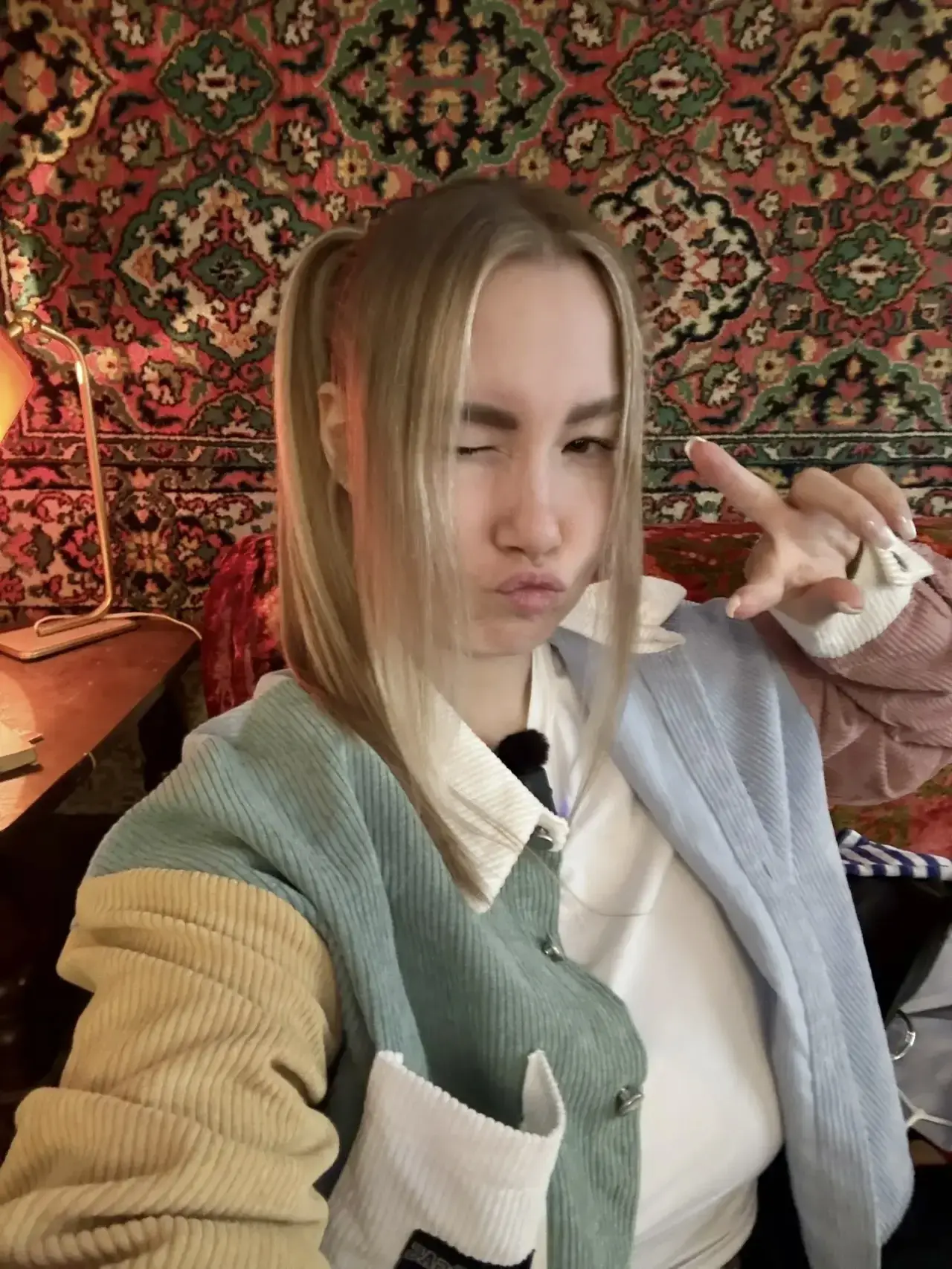смотри новый клип 🤣