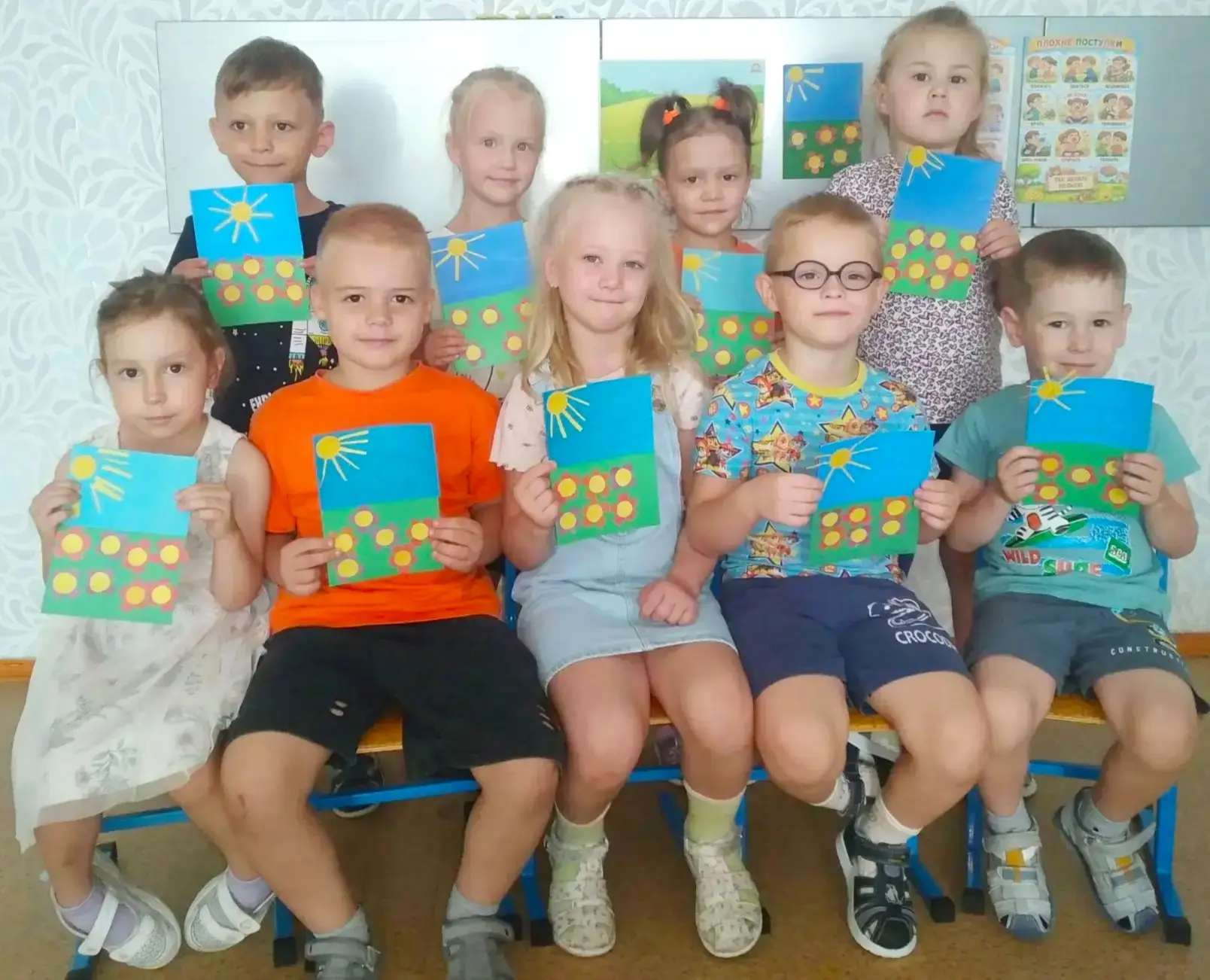 ТЕМАТИЧЕСКАЯ НЕДЕЛЯ «В МИРЕ ТВОРЧЕСТВА» В ГРУППЕ «ЖЕМЧУЖИНКА».

👦👧 Маленькие художники и мастера и