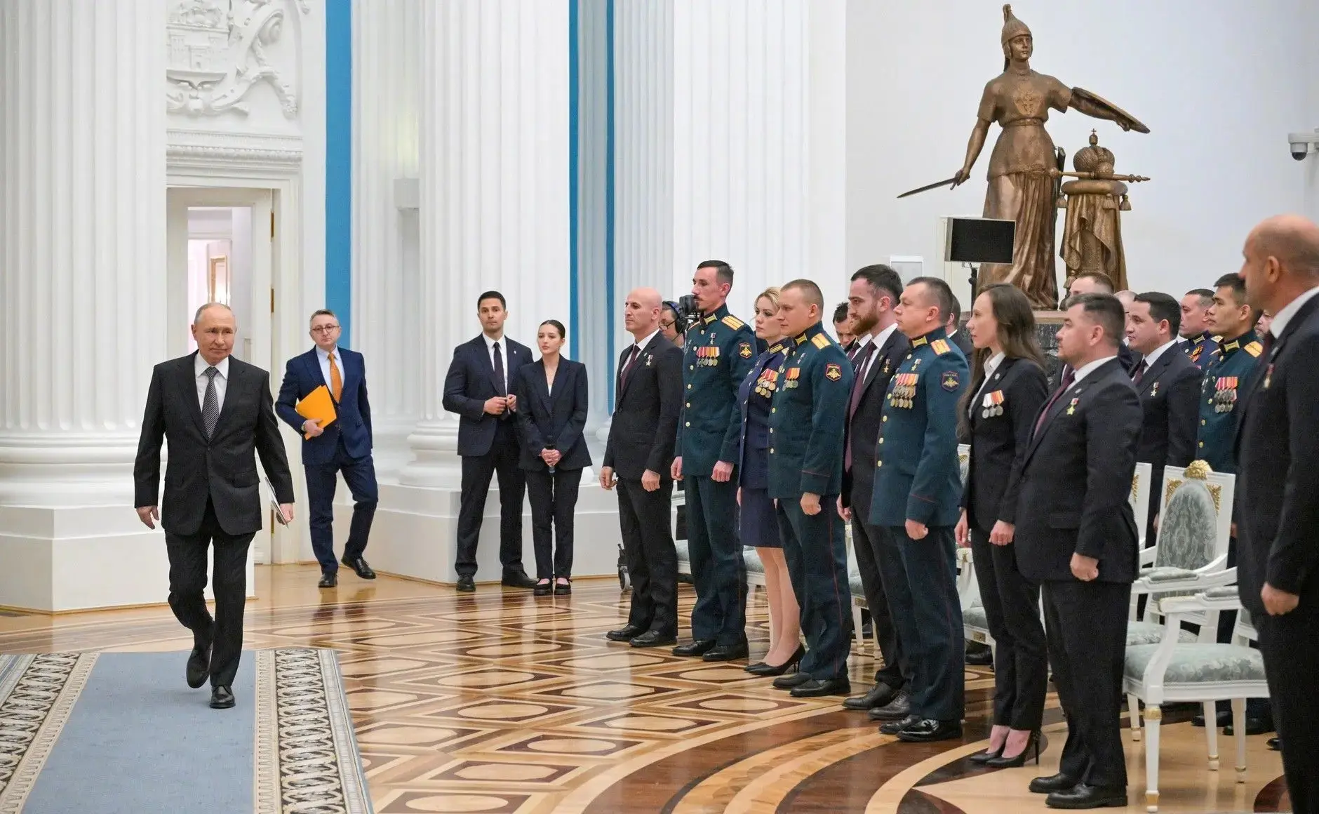 Путин назвал участников «Времени героев» костяком будущих управленцев ❗