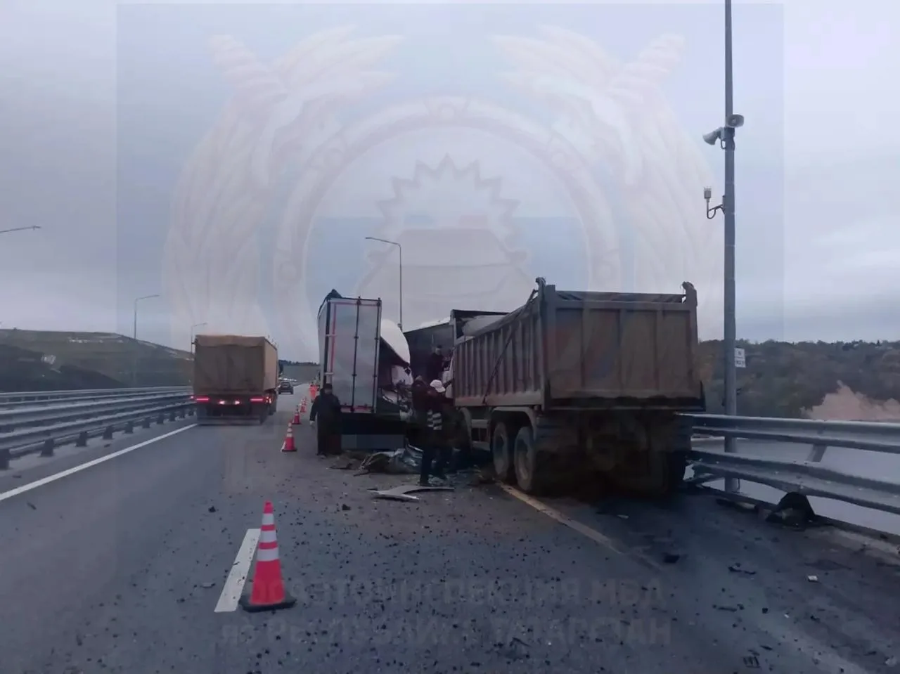 ❗️Семь человек пострадали в ДТП с автобусом и грузовиками под Казанью