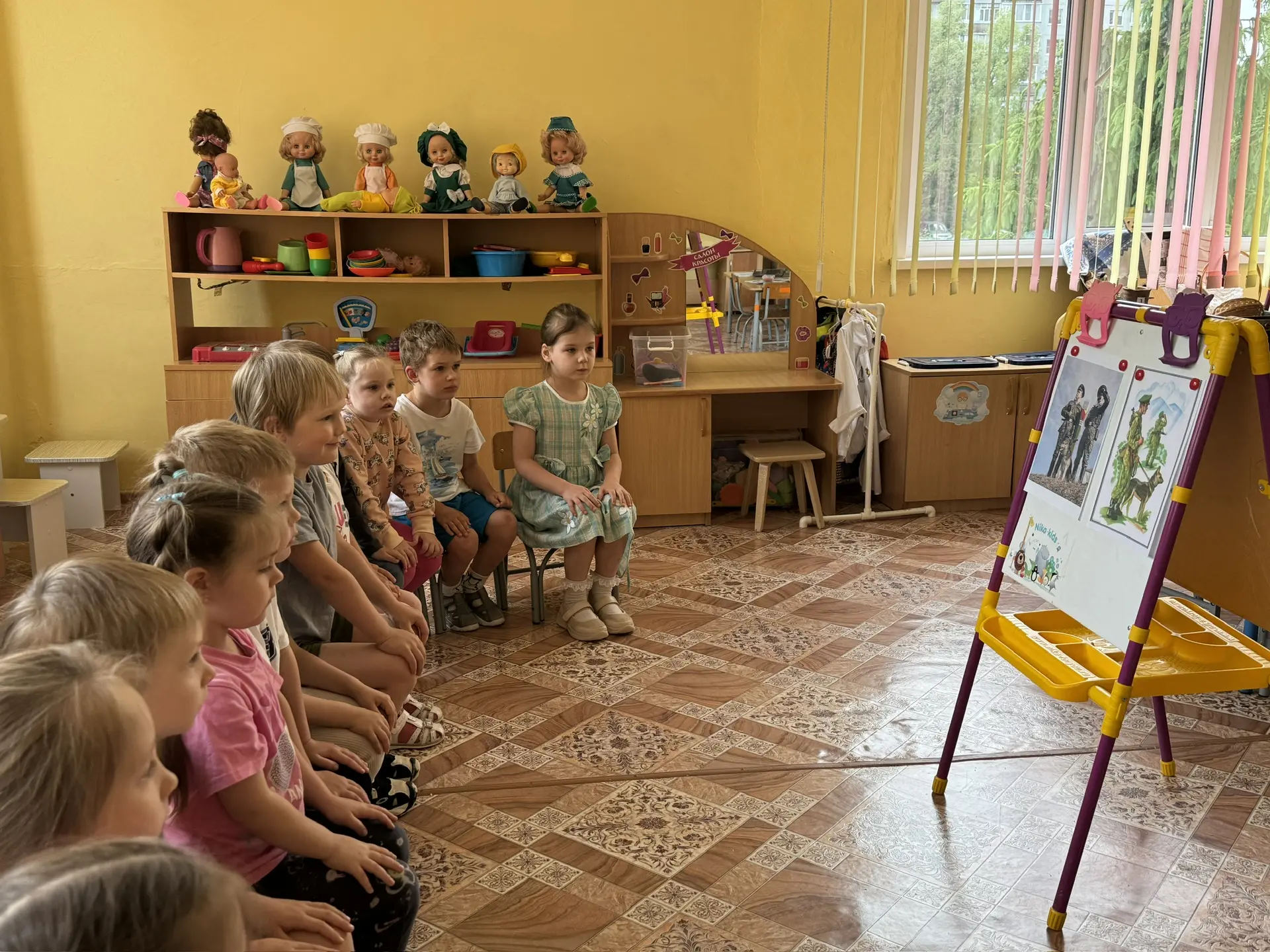 🚩 28 мая – День пограничника! Знакомство с важной профессией в средней группе №2