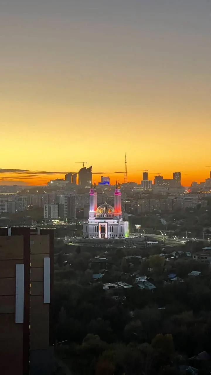 Подсветка мечети Ар-Рахим 😍