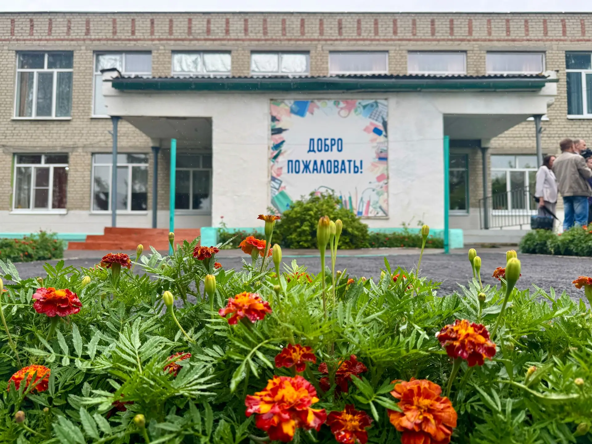 📍Посетил поселок Октябрьский. Рабочий объезд традиционно начал с посещения объектов социальной сфер