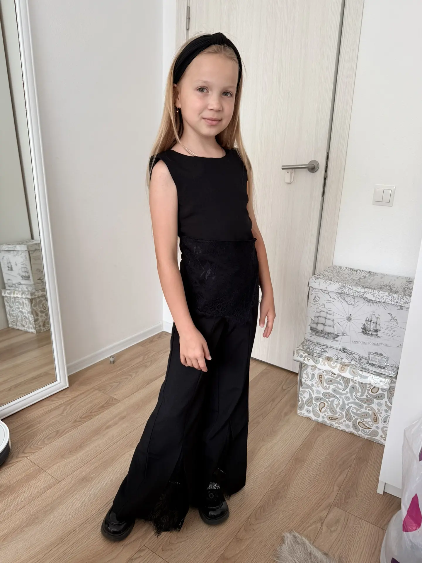 Спасибо большое Инне за идеальные наряды на школу🥰❤️

https://vk.ru/tan.inna