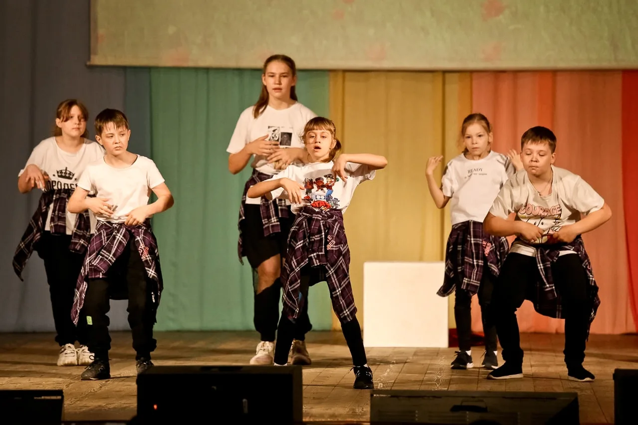 🎼 Ты фанатеешь от K‑pop? Пора танцевать под любимые треки профессионально!
