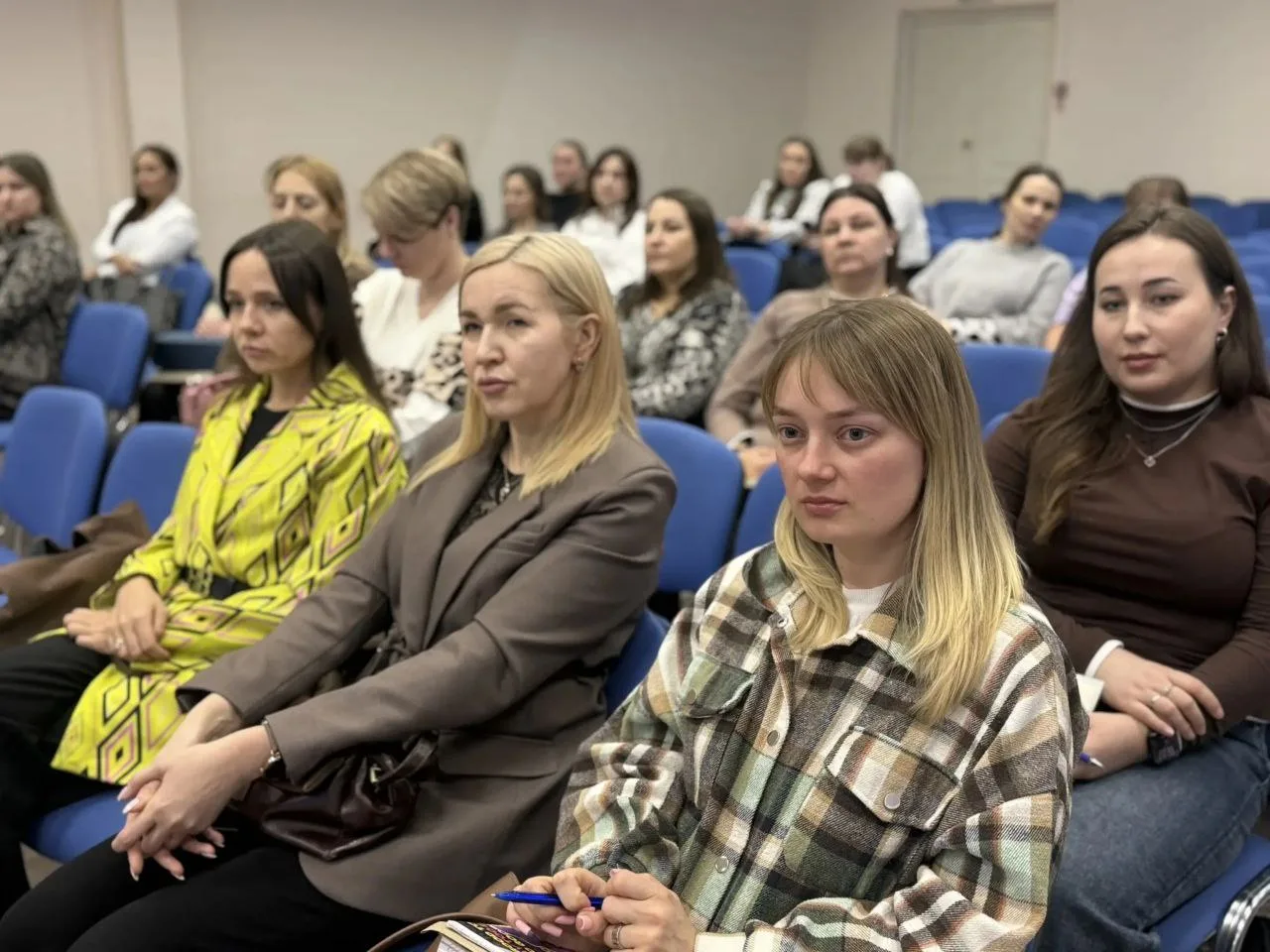 🌟Сегодня наша школа стала площадкой для работы городской школы кадрового резерва🎓  🔥Ярким событием с
