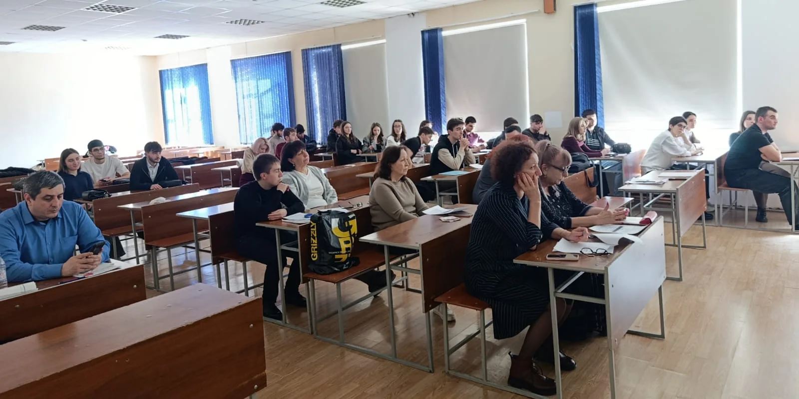🏫 В СКГМИ состоялась ежегодная студенческая конференция «Молодежь в науке», организованная кафедрой 
