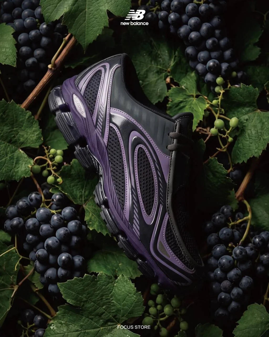 Еще одна расцветка New Balance 1890A, которую можно приобрести уже сейчас 💜🍇