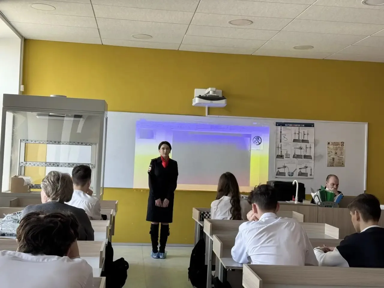 📌Перед началом каникул к нам пришли инспекторы ПДН ОП №16 Япеева.
