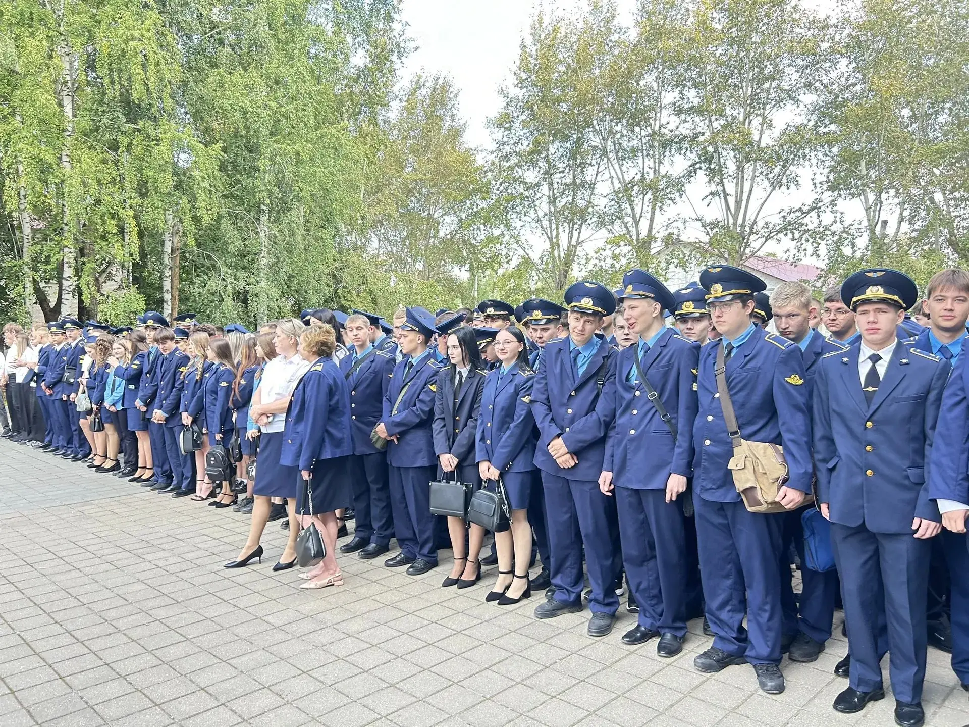1 сентября в Кирсановском авиационном техническом колледже гражданской авиации состояло...