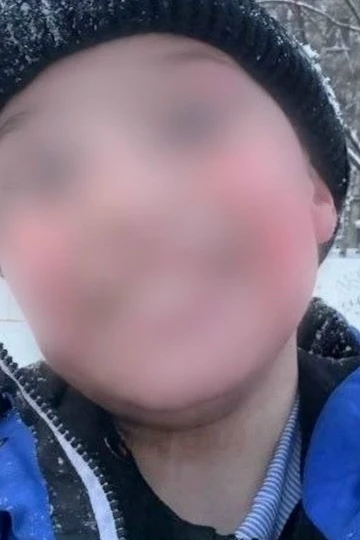 В Приморье 12-летний школьник умер после курения вейпа — сердце ребенка остановилось 
 
Трагедия про