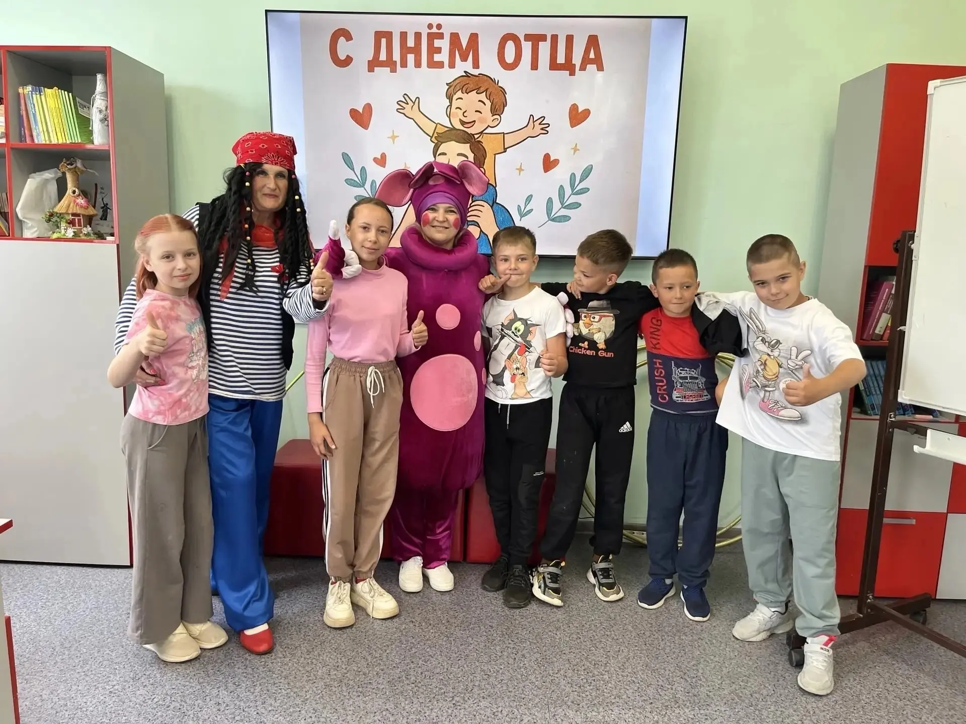 18 июня, в школьном летнем лагере "Солнышко" ( д. Колыхманово),прошла развлекательная игровая програ
