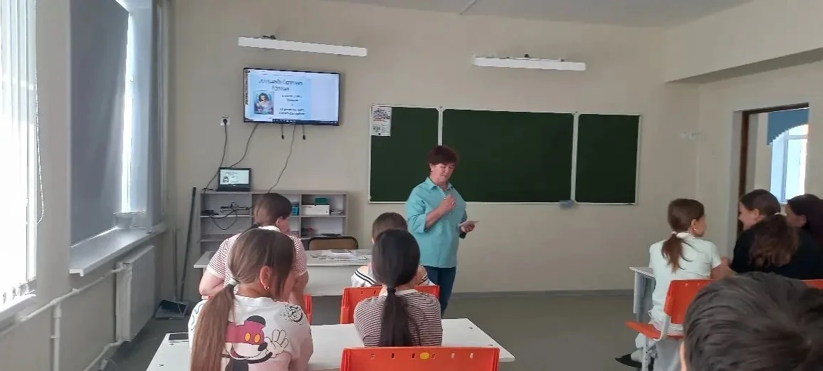 Сегодня в лагере дневного пребывания "Дружба"прошли мероприятия, посвящённые Дню русско...