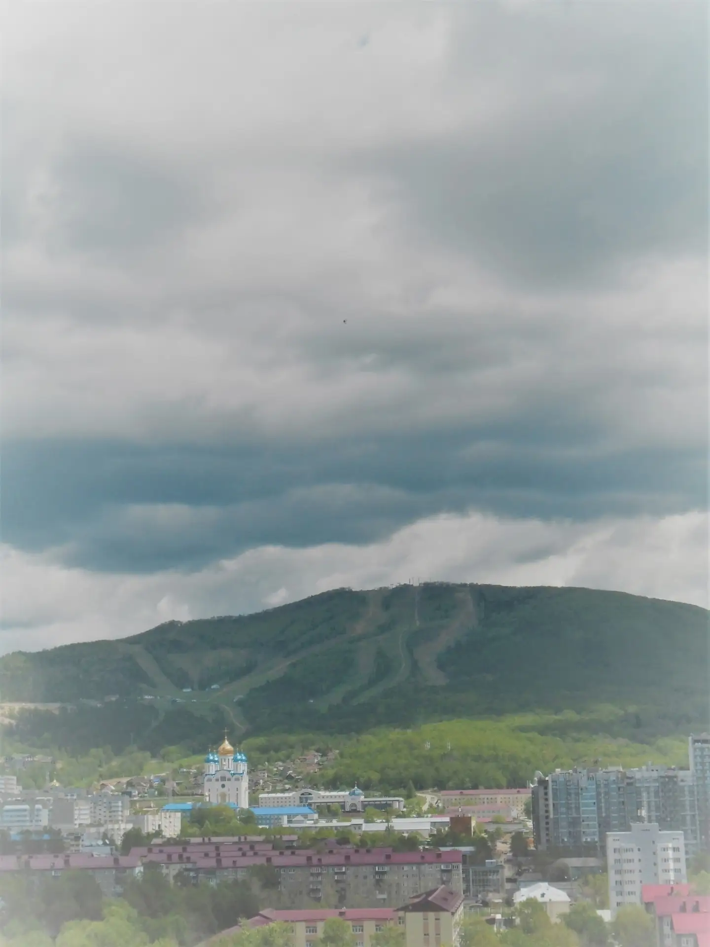 Взгляд на любимый город с высоты 🙂 (2024)
Автор: 📸 Айрин Тарс

 Подпишись на Сахалин📲